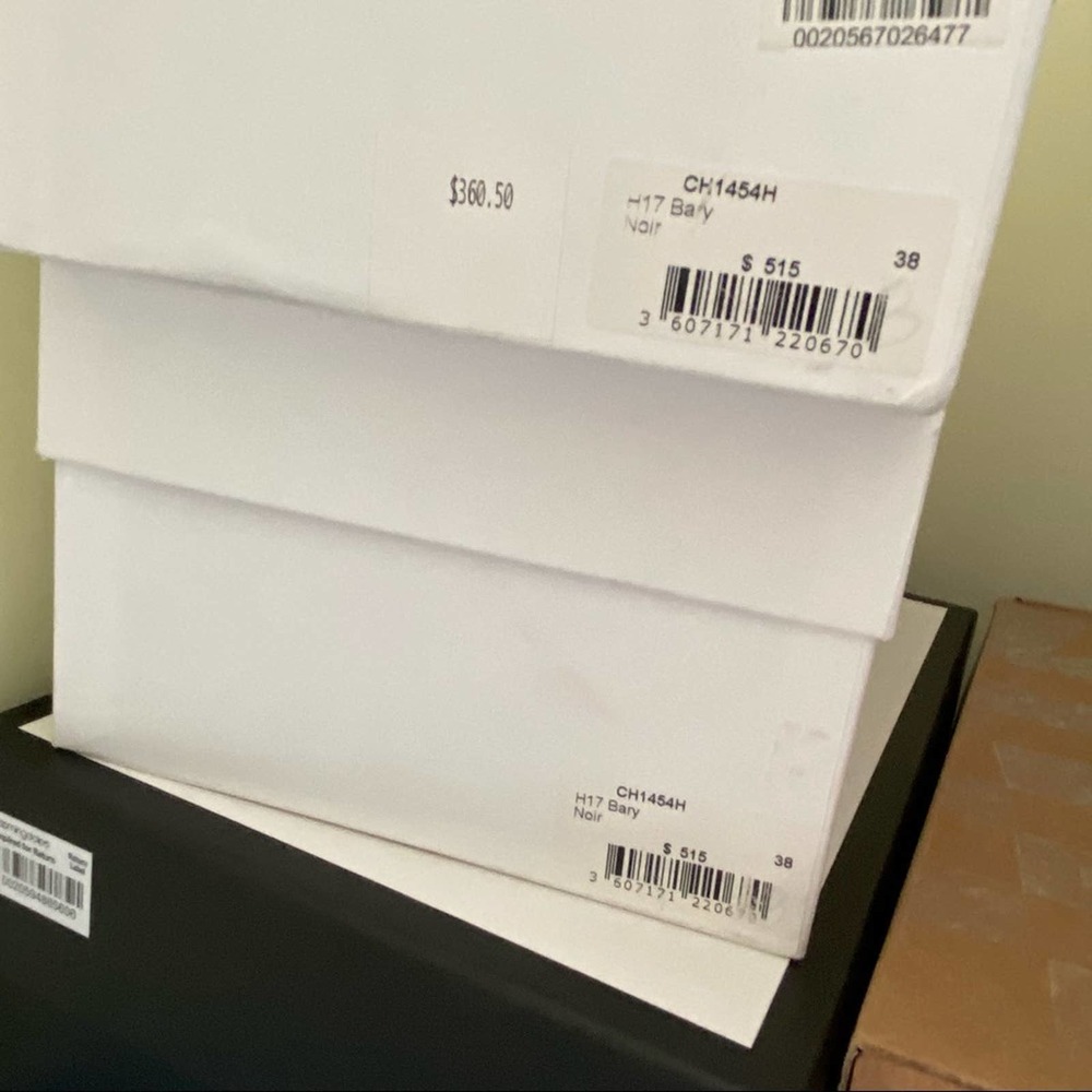 Sandro Studded Bary Leather Black Loafers Size 38 - Picture 8 of 8